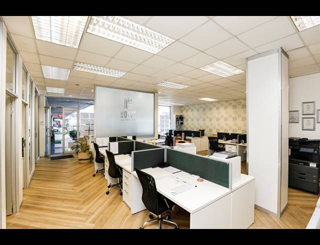 124M² OFFICE TO LET IN UMHLANGA CENTRAL